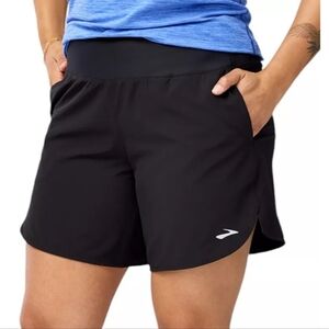 NWT Brooks Chaser 7" Running Shorts Black